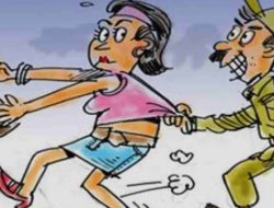 Satpol PP Amankan Dua Wanita dan seorang laki-laki.