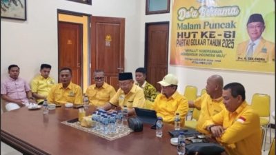 Ketua DPD Golkar Provinsi Jambi Cek Endra Terima SK dari DPP Golkar, Ivan Wirata Sektretaris, Pahrul Rozi Bendahara